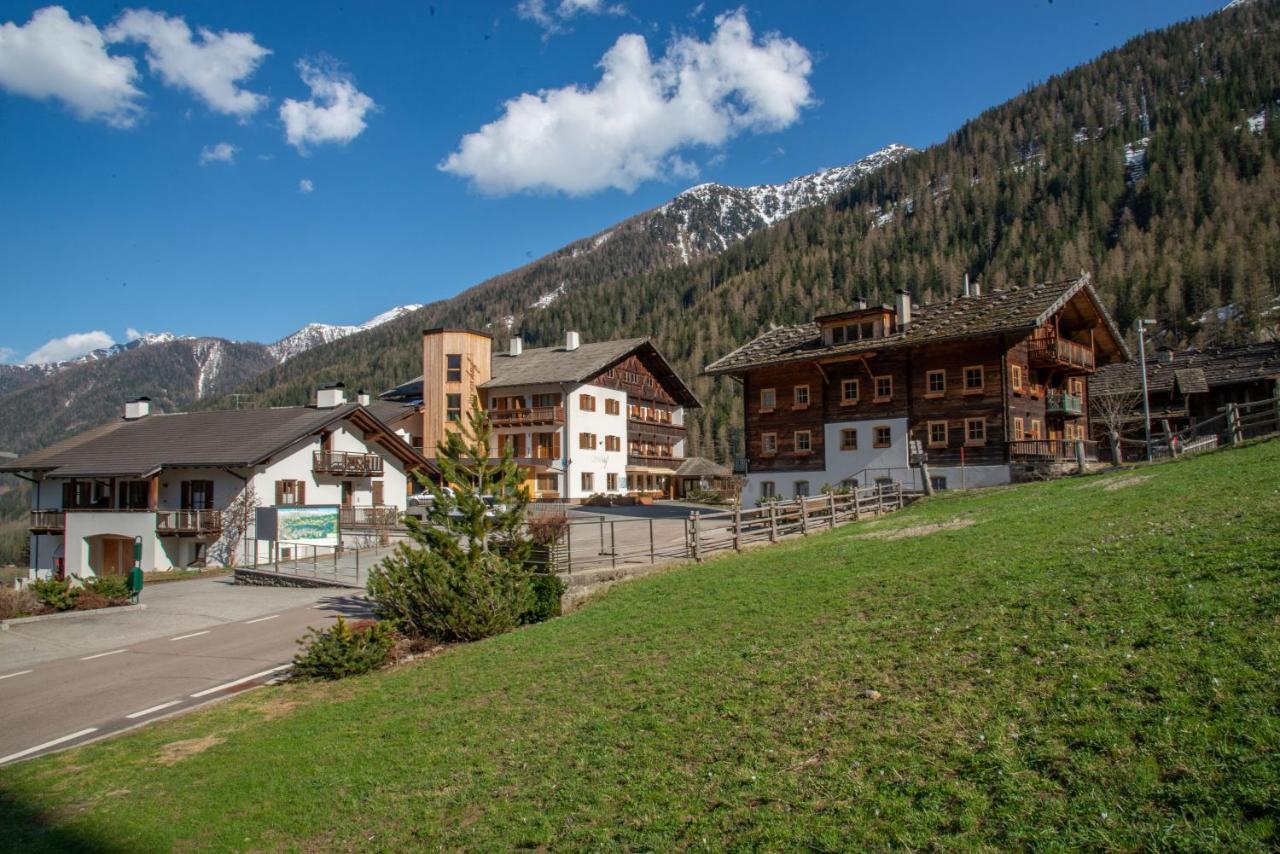 Hotel Ultnerhof Santa Gertrude Eksteriør bilde
