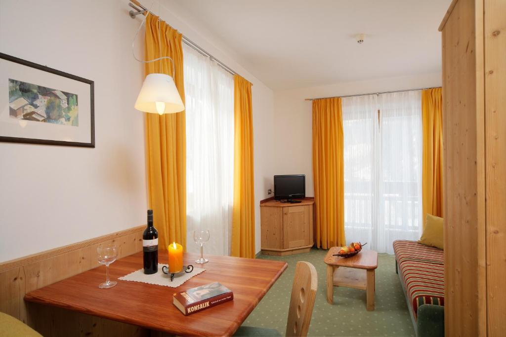 Hotel Ultnerhof Santa Gertrude Eksteriør bilde