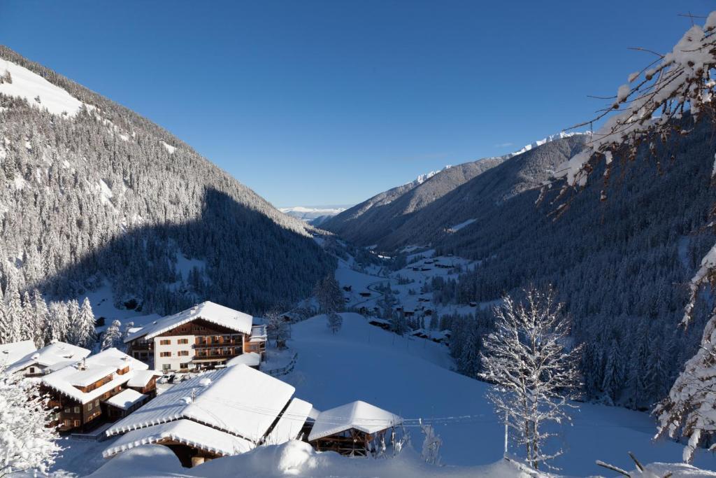 Hotel Ultnerhof Santa Gertrude Eksteriør bilde